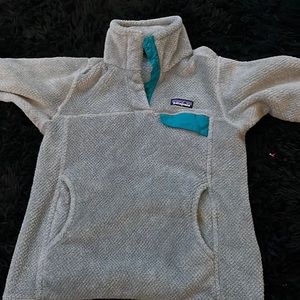 Extremely soft Patagonia jacket! Blue and grey.